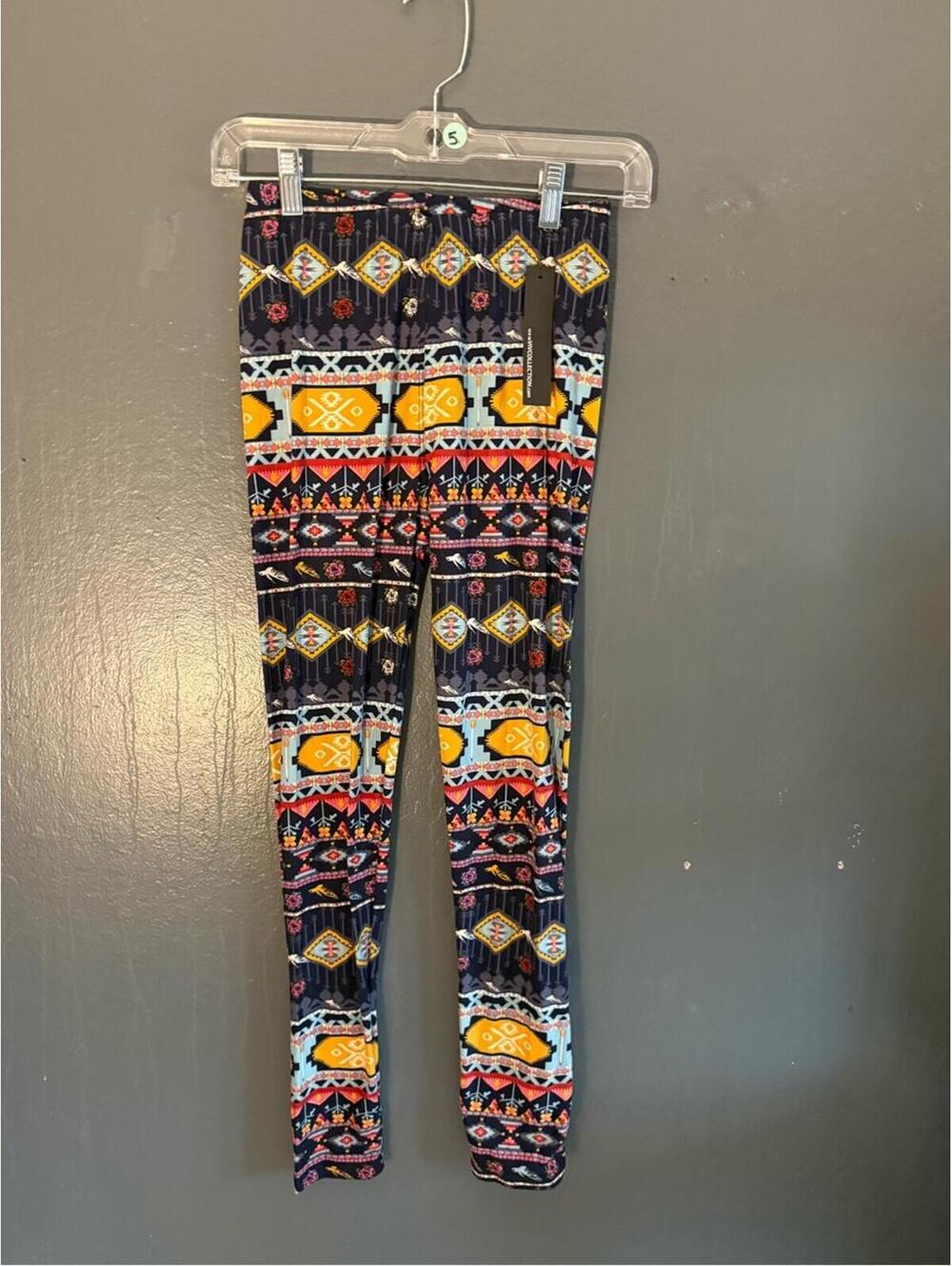 Eevee New With Tags Aztec-Inspired Soft Stretch Leggings